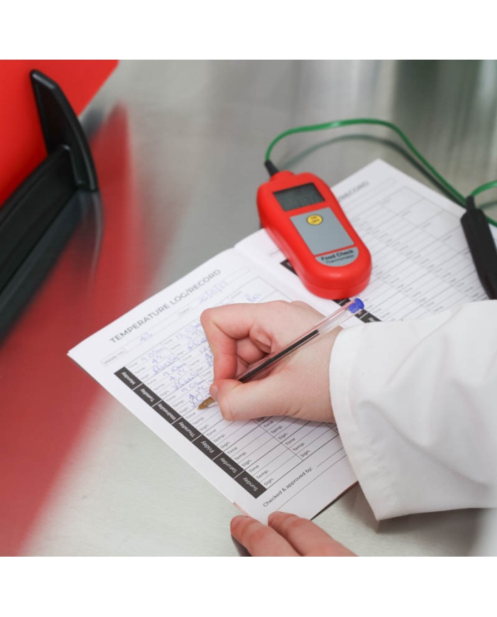 ETI Termometer Food Check®, inklusive indstikssensor. Egnet til HACCP og egenkontrol. Opfylder EN 13485. Kalibreringscertifikat medfølger. Farve rød